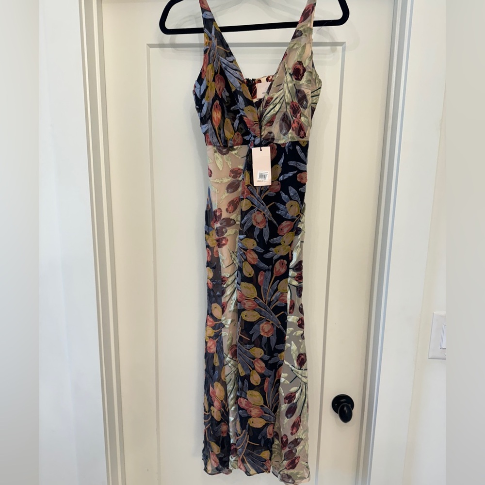 NWT Cinq À Sept Carolee Dress